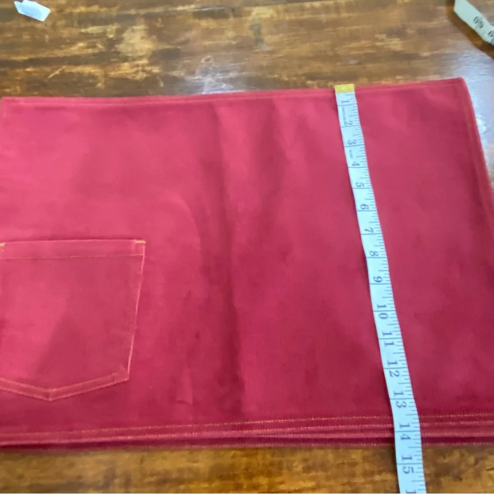 Pottery Barn Set of 4 Dark Red Corduroy Placemats w/ Pocket Cotton Cord 14X20